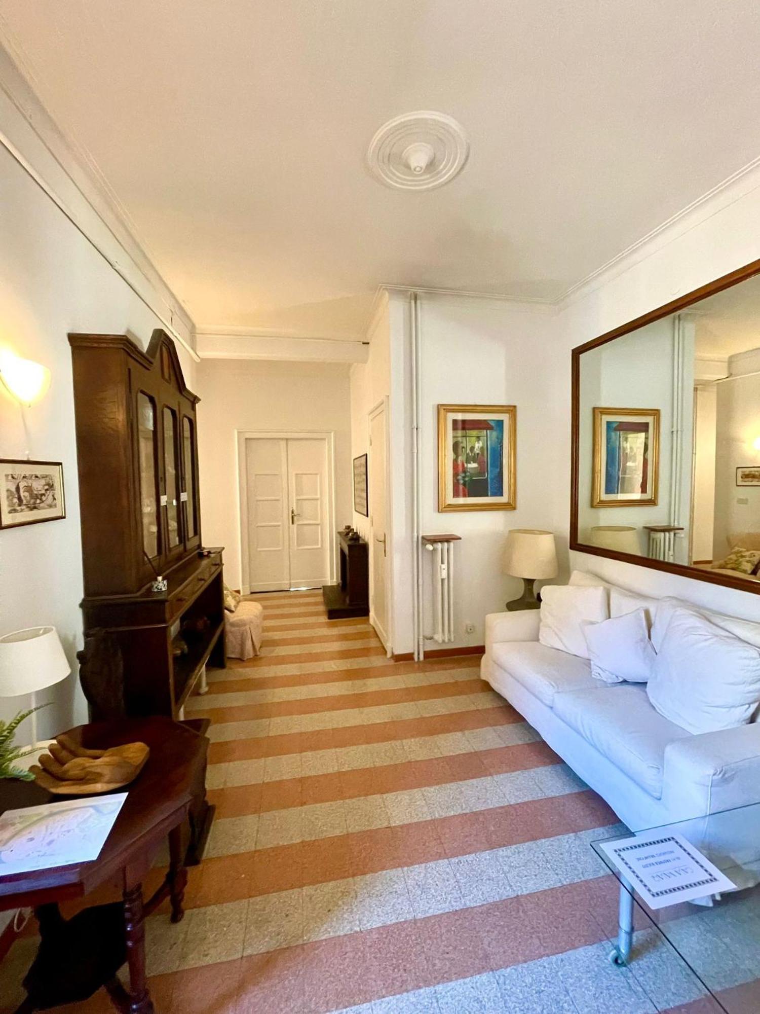 Casa Vasari Apartment โรม ภายนอก รูปภาพ