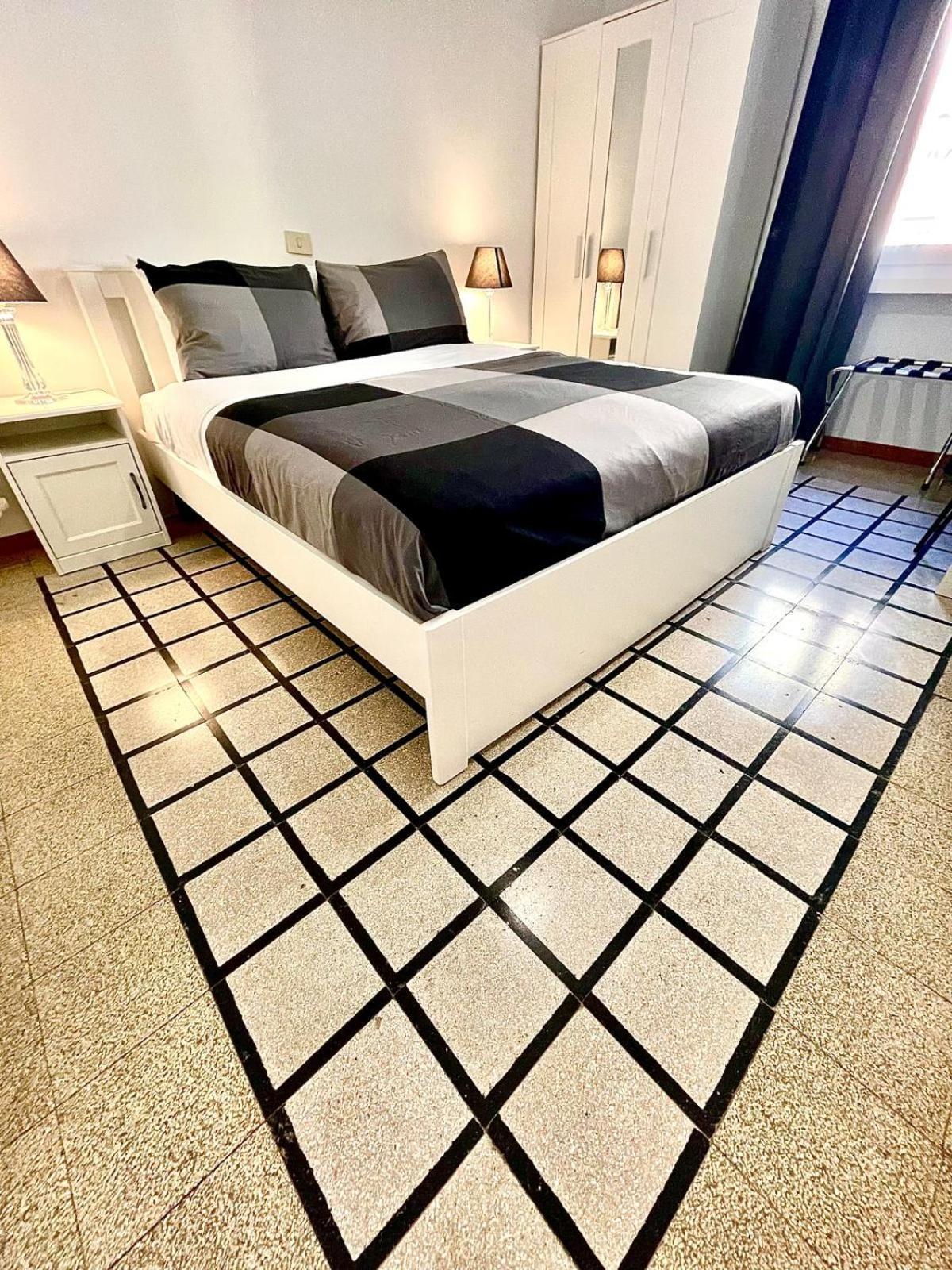 Casa Vasari Apartment โรม ภายนอก รูปภาพ